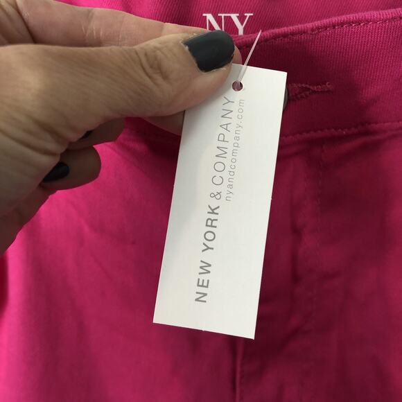 New York & Co. NWT Women's Ultra High Rise Wide Leg Pink Distressed Jeans 18W - Picture 9 of 11